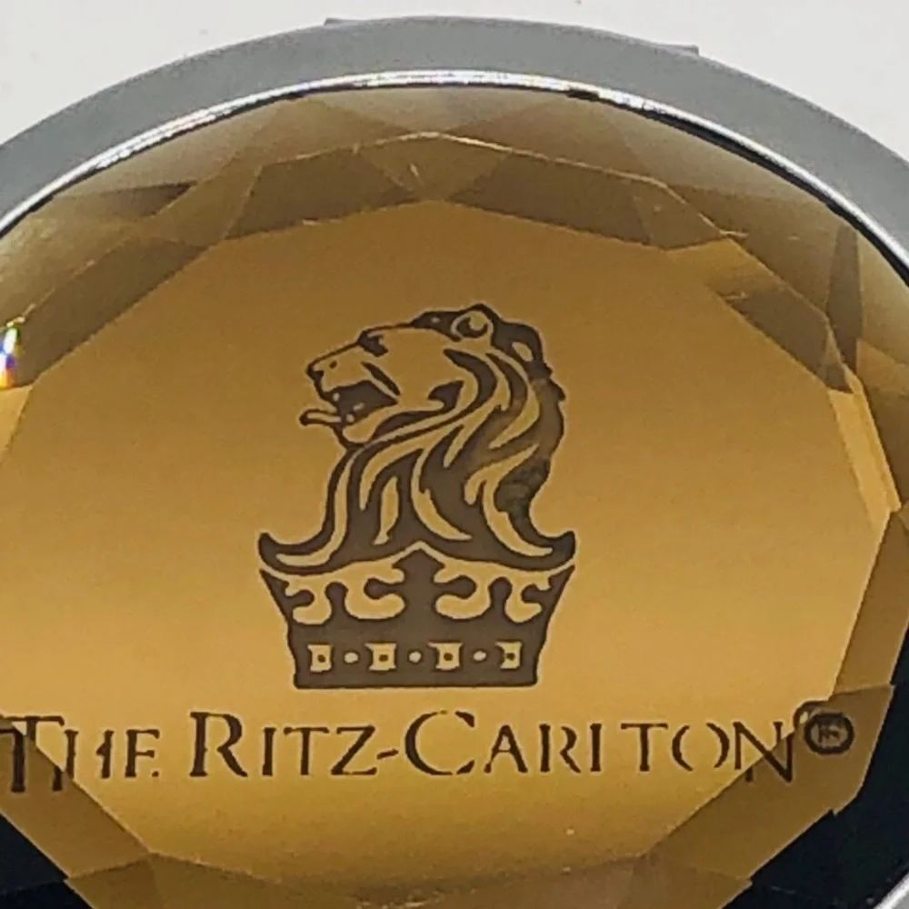 The Ritz-Carlton Amber Diamond Cut Two Sided Magnifying Compact Mirror - Picture 2 of 4